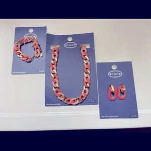 3 pc matching adjustable necklace/ bracelet/ earrings set. NWT